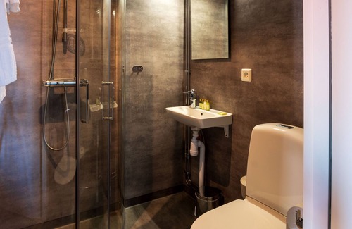 Mjallom Hotel | Norrfällsvikens Rum & Kök