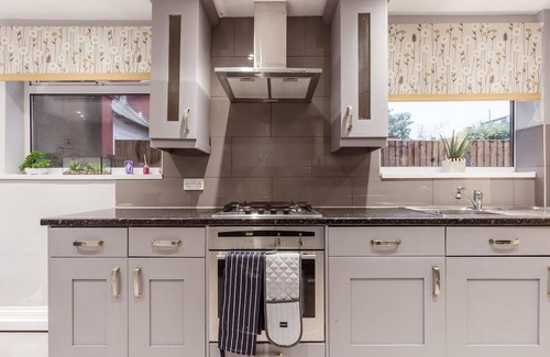 Harringay Ladder Casa | North Central London House/ Sleeps8/garden/wifi