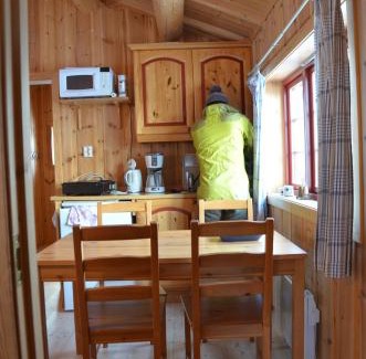 Vaga Municipality Cabina | Northern gate Besseggen - Cottage no 17 in Besseggen Fjellpark Maurvangen