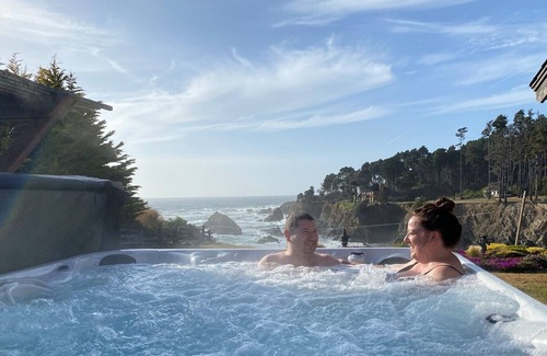 Fort Bragg Cabaña | NOT JUST ANOTHER BED IN A BOX!!! AMAZING & ROMANTIC