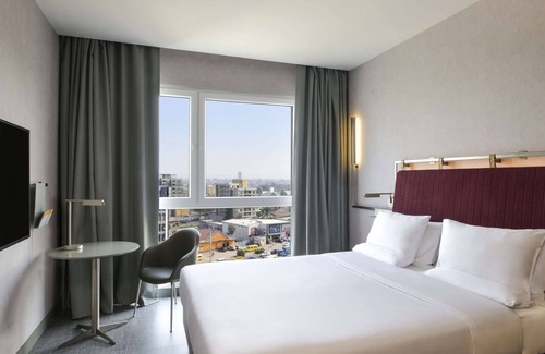 Gombe Hotel | Novotel Kinshasa La Gombe