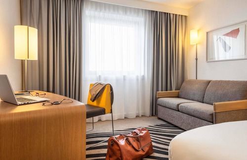 Noisy-le-Grand Hotel | Novotel Marne-La-Vallée Noisy-Le-Grand
