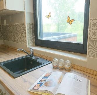 Szakoly Cabina | Nowhere Villa