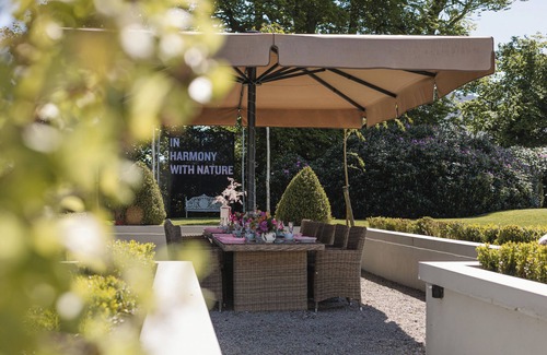 Omeath Cabina | Nucella Lodge and Coach House: A Charming Irish Retreat with Tranquility Ireland