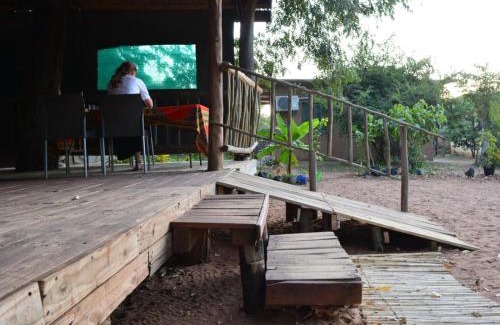 Kasane Casa | Nxabii Cottages