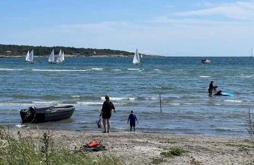 Larvik Apartamento | Ny gårdsleilighet i Nevlunghavn
