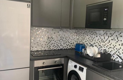 Molndal Municipality Apartamento | Nybyggt attafallhust