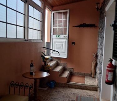 Porto Moniz Chalet De Esquí | O Chalé das Borboletas