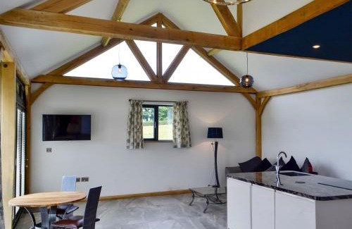 Newtown Casa | Oak View