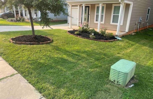 Oakdale Casa | Oasis - 10 minutes from Uptown. #Entire Home!