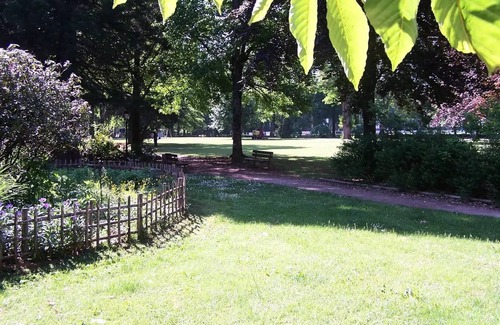 Objat Chalet De Esquí | Objat Chalet Village - 3-Room Lakeside Chalet 4/6 People