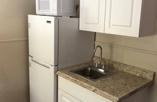 Ocala Hotel | Ocala Cove Motel