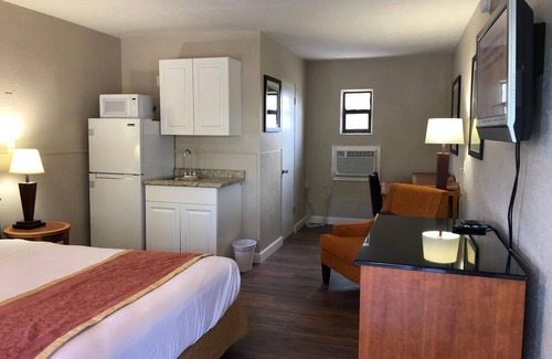 Ocala Hotel | Ocala Cove Motel