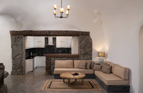 Karterados Hotel | Occhio Villas Santorini