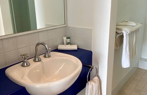 Cottesloe Hotel | Ocean Beach Hotel