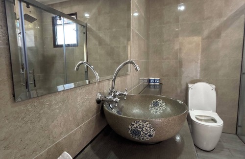 Siumu Hotel | Ocean Club Maninoa: Super King & King Single Comfort Unit 6