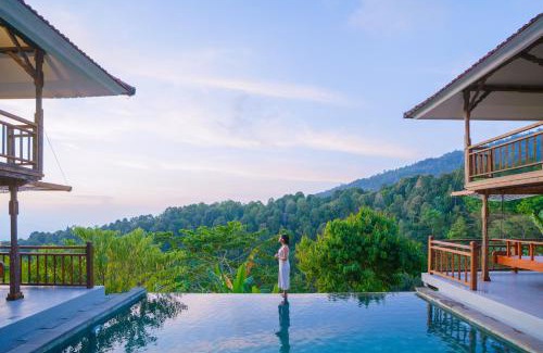 Munduk Hotel | Ocean & Mountain View Villa, Waterfalls, Munduk Eco-Luxe by Santrian