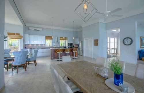 Dawn Beach Estates Villa | Ocean Pearl (5/6 Rooms)