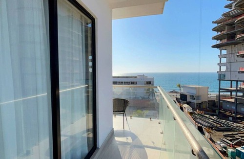 Mazatlán Condominio | Ocean view 1 block from the malecon beach