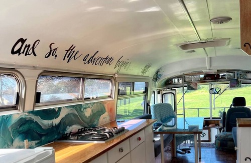 Penneshaw Casa | Ocean Views Bus Stay