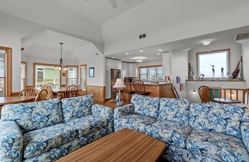 Frisco Casa | Oceanfront 5 bedroom home in Frisco!