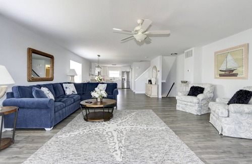 Brigantine Casa | Casa adosada frente al mar! Cercado en el patio trasero! ¡Mascota amigable! 5 de mayo - 30 de junio ¡Abierto!