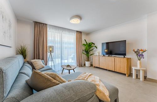 Granadilla de Abona Apartamento | Oceanfront Oasis - Stunning beach view apartment