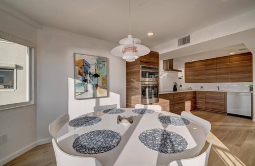 Redington Shores Casa | Oceanfront Paradise