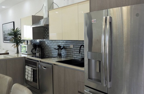 Point Blanche Apartamento | Oceanview Luxury Retreat