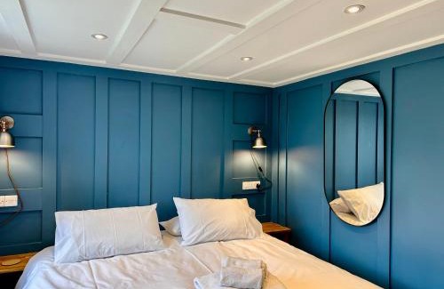 Taunton Casa | Octon Cottages Luxury 1 and 2 Bedroom cottages 1 mile from Taunton centre