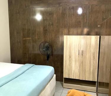 Abuja Casa | OD-V!CK'S LUXE, WUSE DISTRICT, Swimming Pool, Gym, WiFi, 24hr power, security, Dstv