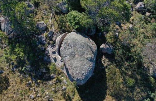 Tenterfield Casa | Off-Grid Farm Stay with Scenic Views