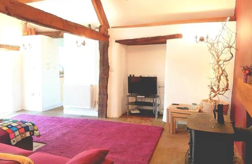 Longtown Casa | Old Bake House Cottage @ Cwm Mill