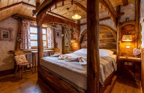 Bled Hotel | Old Bled House