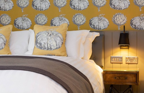 Harpenden Hotel | Old Cock Inn