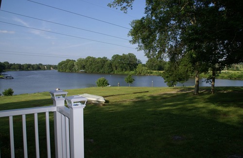 Lebanon Cabina | Old Hickory Lago cabina iluminada por la luna de la bahía de luna de miel - 25 millas de Nashville