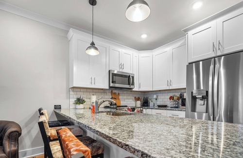 Old Hickory Casa | Old Hickory Retreat 2-Sleeps 8