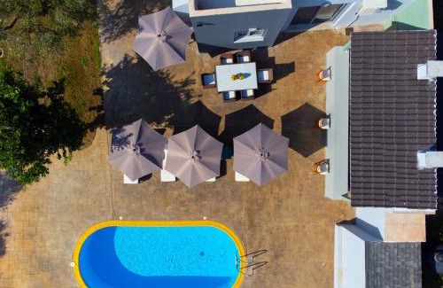 Voia Casa | Old olive tree cottage