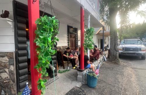 Sierra City Hotel | Old Sierra City Hotel