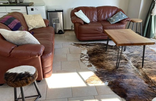 Tal-gareg Cabaña | Rural-Baño privado con bañera-Vista al campo-The Couch House