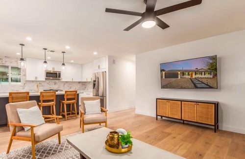 New Papago Parkway Casa | Old Town Getaway Heated Pool, Spa, Gym, Game Room!