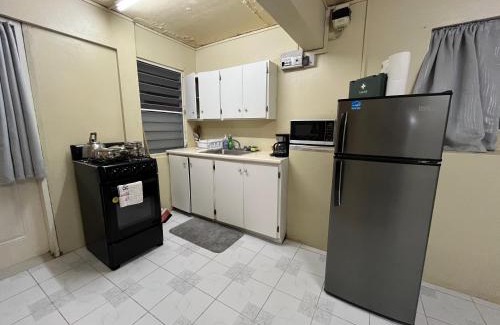 Old Towne Apartamento | Old Town Studio with Separate Affiliated Pool House