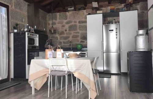 Trasmiras Cabaña | ANTIGUA CASA ESCUELA TRASMIRAS