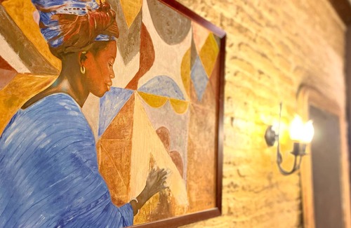 Basseneville Casa | Old warm and bright Cider Cellar