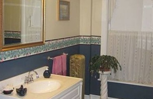 Troy Cama Y Desayuno | Olde Judge Mansion