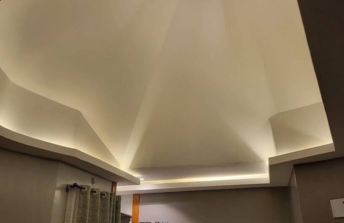 Narok Hotel | Oleng'oti Gardens Narok