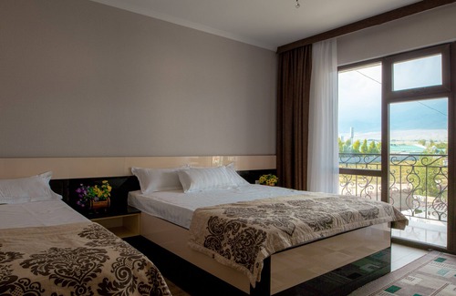 Cholpon-Ata Hotel | ololoFamily