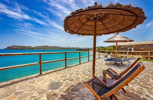 Plaka Cabaña | OLONDI: Spacy 1 Studio Plaka Beach Cottage