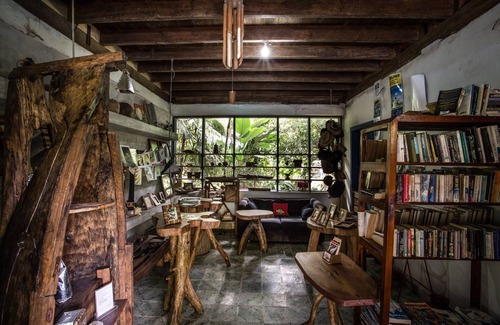 Corozal Cabina | Omega Tours Adventure Company & Eco Jungle Lodge