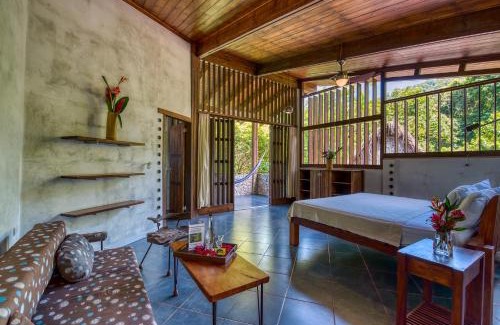 Corozal Cabina | Omega Tours Eco-Jungle Lodge